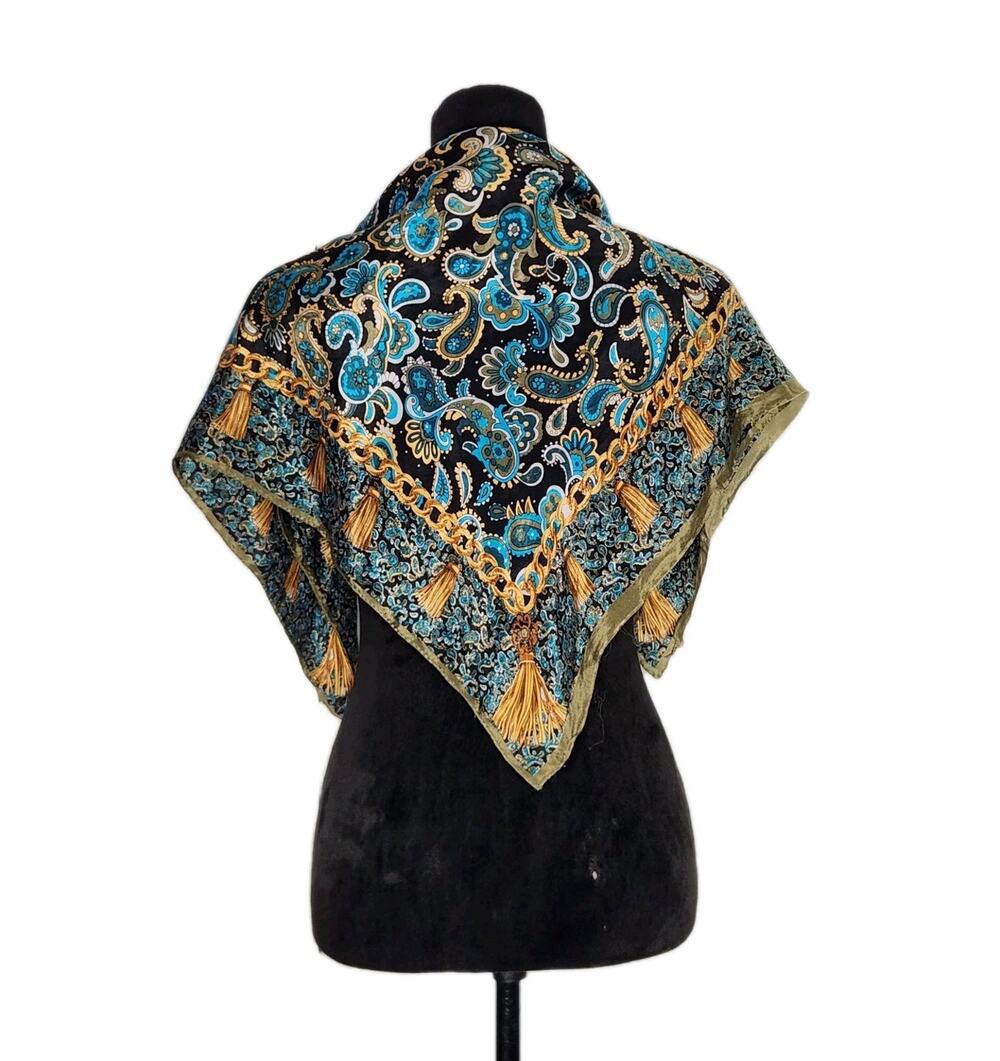 Vintage Unbranded Multicolor Paisley Square Silk Scarf 30 X 30 In Retro